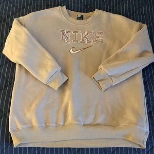 Nike Crewneck Sweatshirt